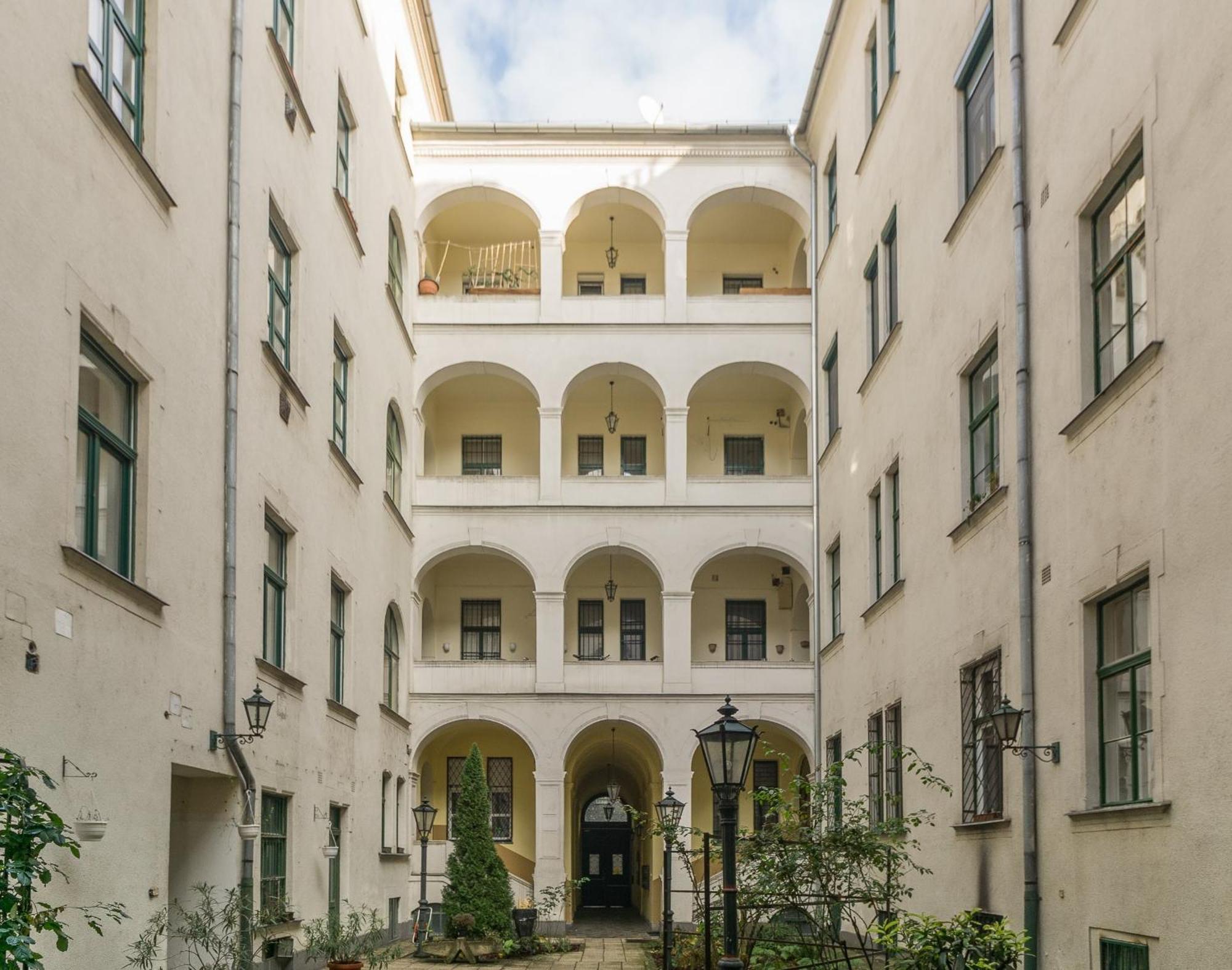Exlcusive & City Central Located Suite By Prestige Homes Βουδαπέστη Εξωτερικό φωτογραφία